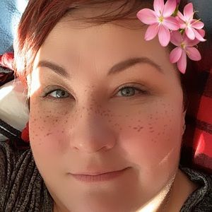 Meet your Posher, Pam